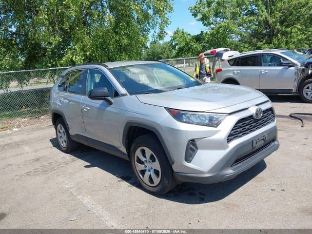 2019 TOYOTA RAV4 LE 1