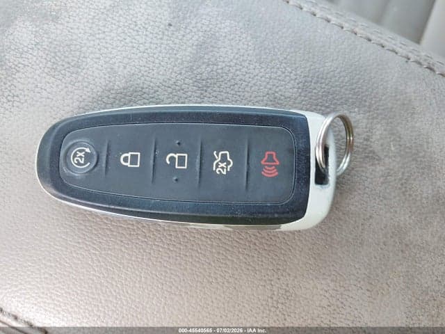 2017 FORD ESCAPE TITANIUM 11