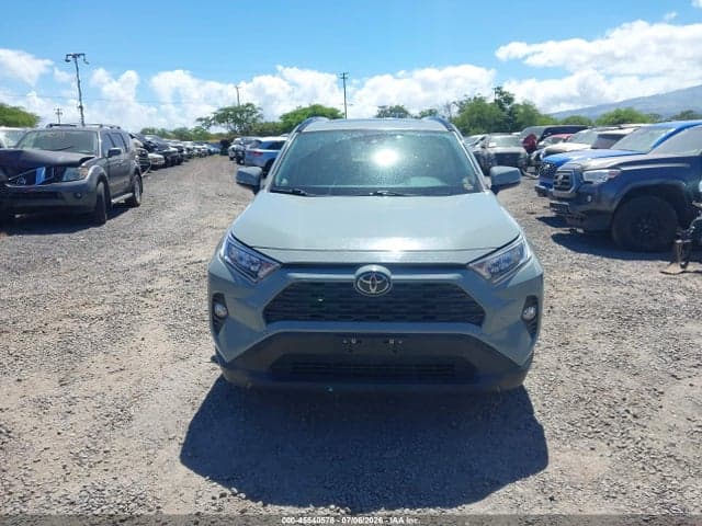 2021 TOYOTA RAV4 XLE 6
