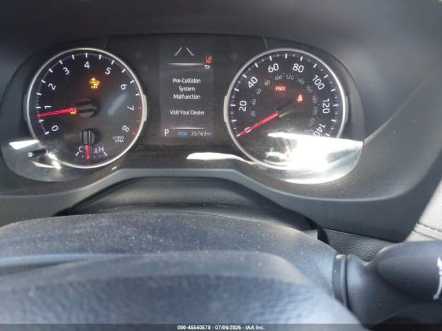 2021 TOYOTA RAV4 XLE 7