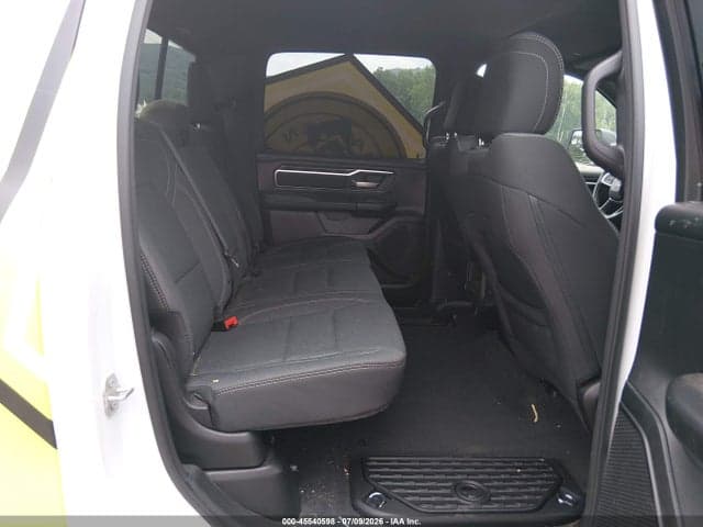 2024 RAM 1500 BIG HORN 4X4 5'7 BOX 8