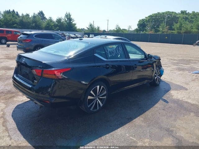 2019 NISSAN ALTIMA 2.5 SR 4