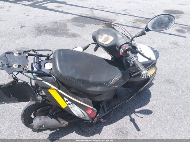 2021 MOPED UNKNOWN 5