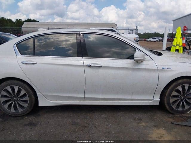 2017 HONDA ACCORD HYBRID TOURING 13