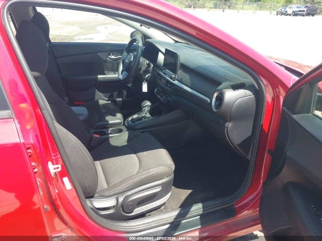 2019 KIA FORTE LXS 5