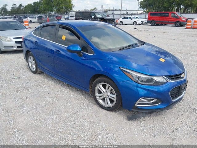 2017 CHEVROLET CRUZE LT AUTO 1