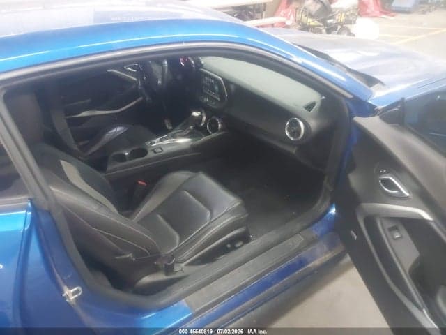 2017 CHEVROLET CAMARO 2LT 5