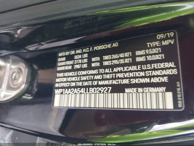 2020 PORSCHE MACAN 9