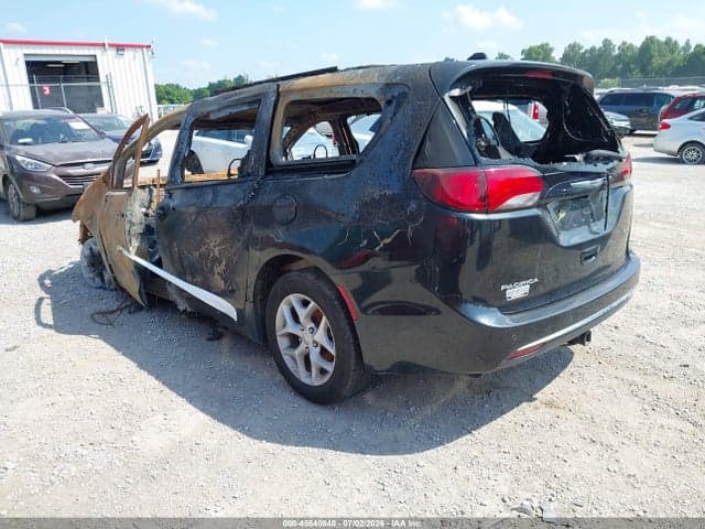 2017 CHRYSLER PACIFICA TOURING-L 3