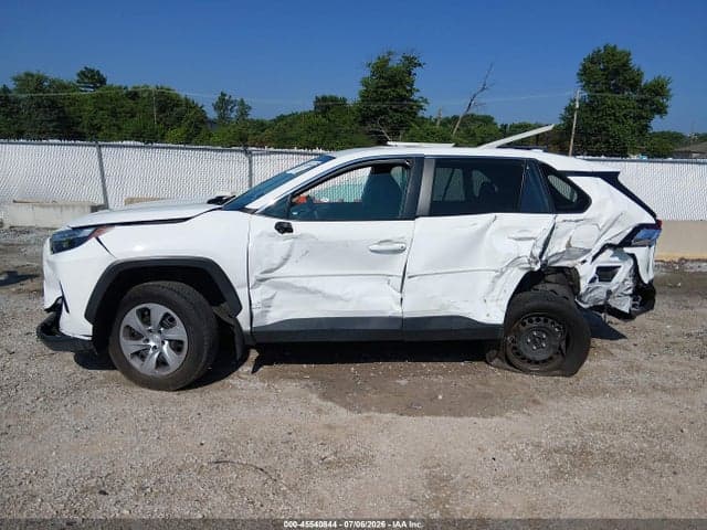 2024 TOYOTA RAV4 LE 14