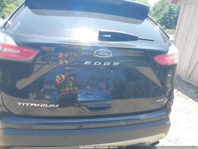 2022 FORD EDGE TITANIUM 21