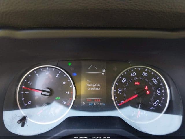 2019 TOYOTA RAV4 XLE PREMIUM 7