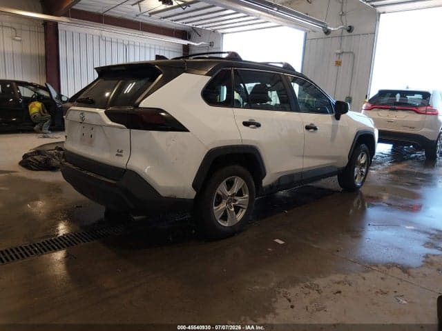 2021 TOYOTA RAV4 LE 4