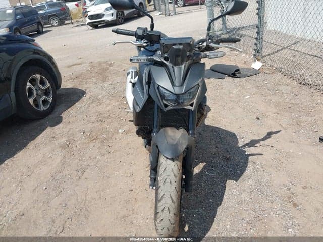 2025 HONDA CB750 A 5