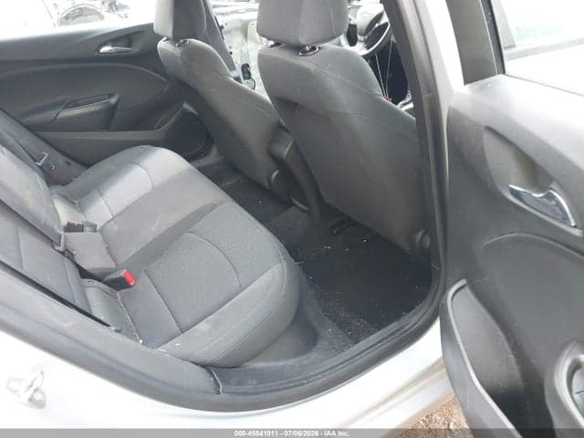 2017 CHEVROLET CRUZE LS AUTO 8