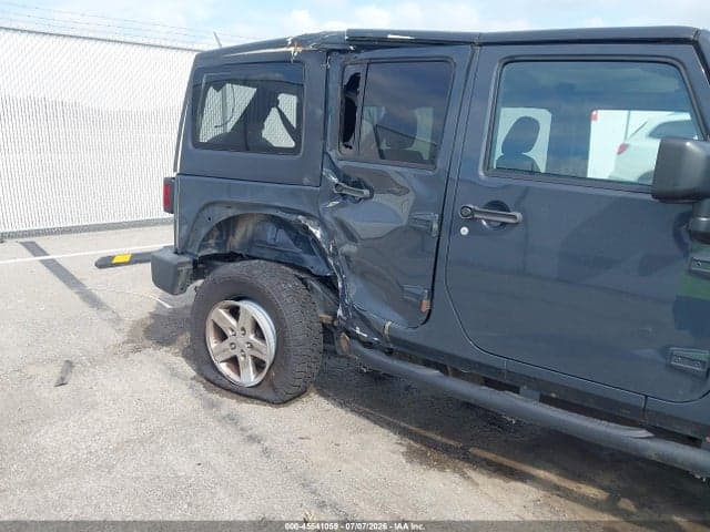 2017 JEEP WRANGLER UNLIMITED SPORT 6