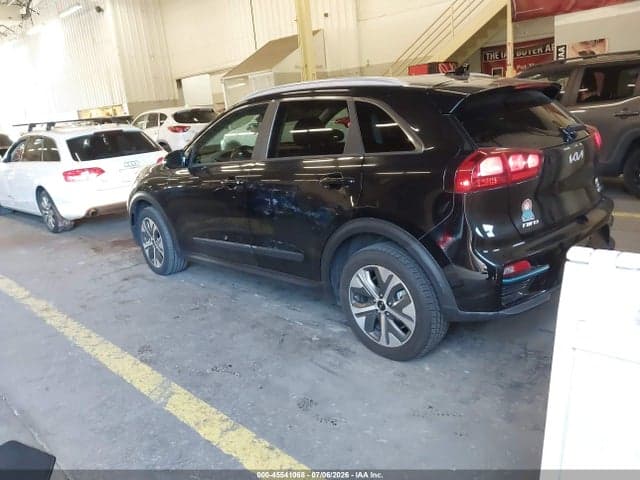 2022 KIA NIRO EV EX 3