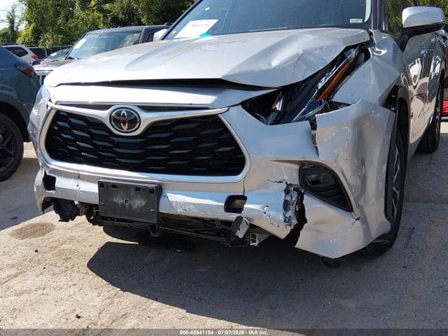 2021 TOYOTA HIGHLANDER XLE 6