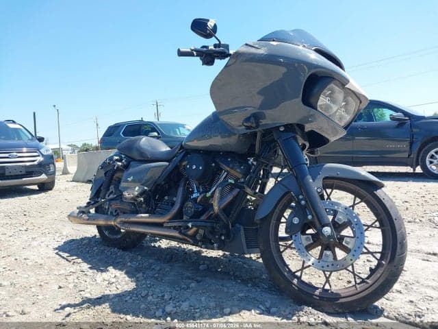 2022 HARLEY-DAVIDSON FLTRXST - 1