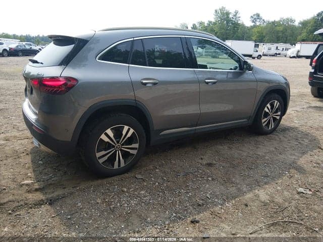 2024 MERCEDES-BENZ GLA 250 4MATIC 4