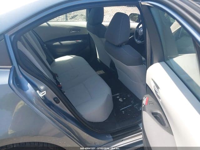 2021 TOYOTA COROLLA LE 8