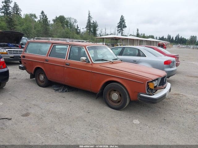1979 VOLVO 245 1