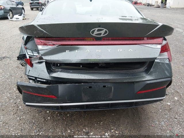 2024 HYUNDAI ELANTRA SEL 6