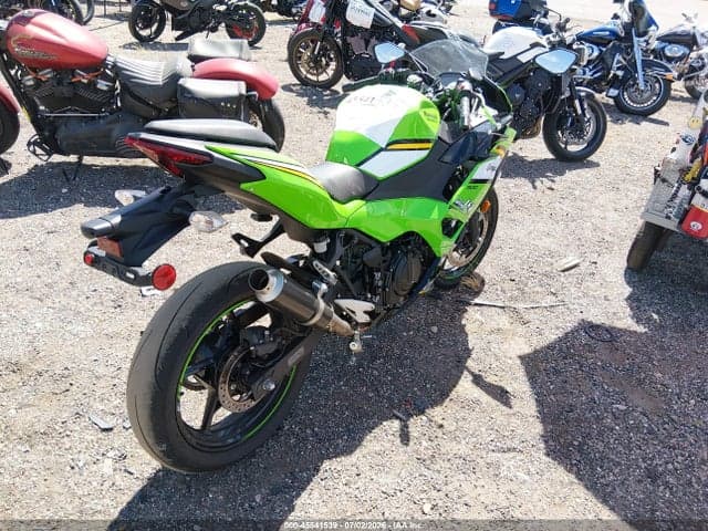 2025 KAWASAKI EX500 H 4