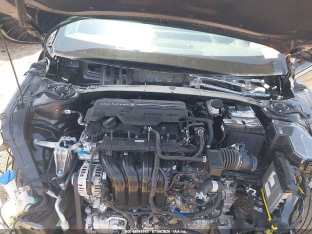 2025 KIA K4 LX 10