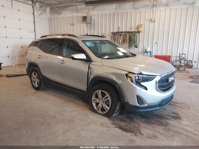2018 GMC TERRAIN SLE 1