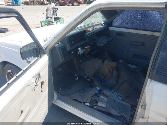 1986 MAZDA B2000 5