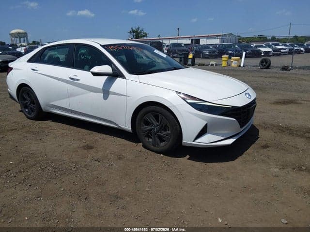 2023 HYUNDAI ELANTRA SEL - 1