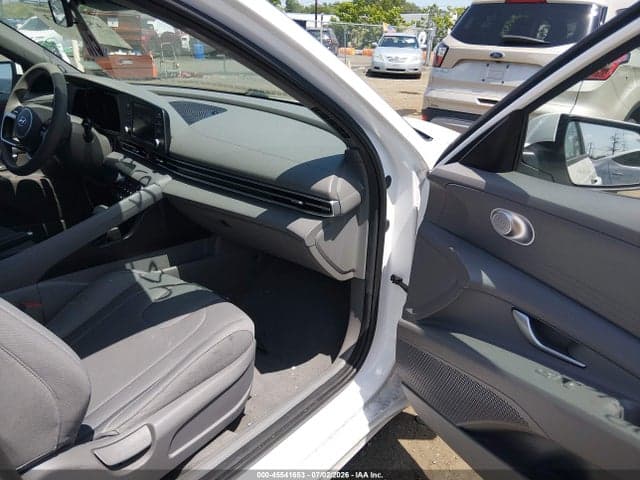 2023 HYUNDAI ELANTRA SEL 5