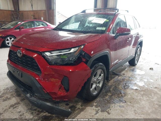 2024 TOYOTA RAV4 XLE 6
