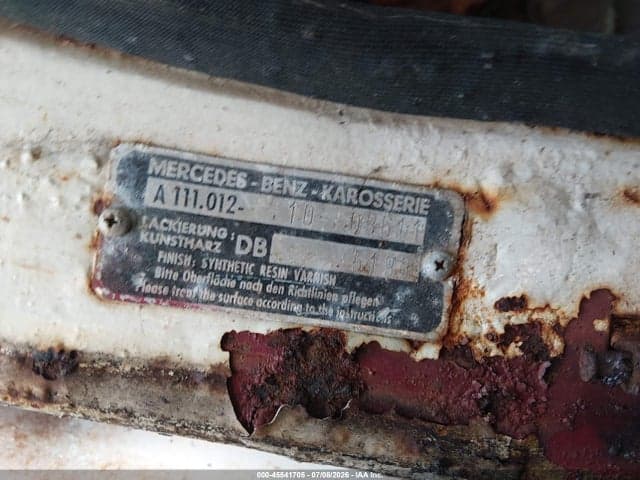 1961 MERCEDES-BENZ C220 9