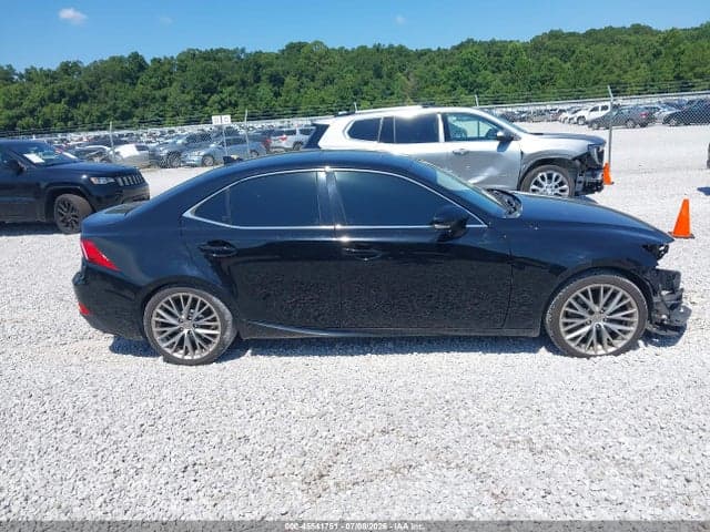 2016 LEXUS IS 300 13