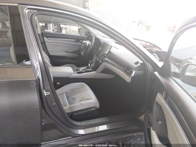 2019 HONDA ACCORD LX 5
