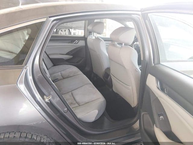 2019 HONDA ACCORD LX 8