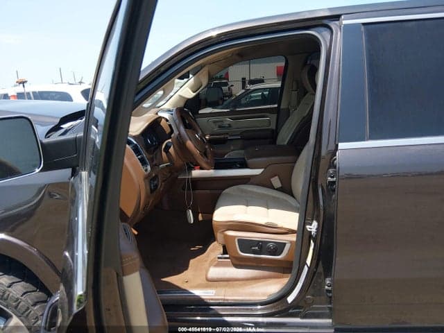 2019 RAM 1500 LARAMIE 18