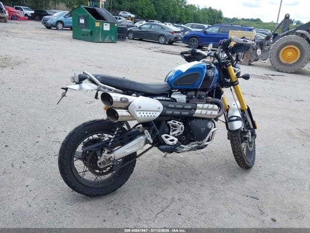 2022 TRIUMPH MOTORCYCLE SCRAMBLER 1200 XE/1200 STEVE MCQUEEN EDITION 4