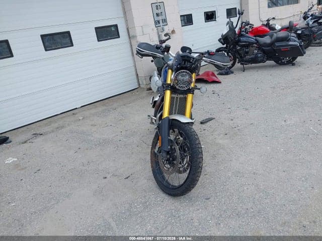 2022 TRIUMPH MOTORCYCLE SCRAMBLER 1200 XE/1200 STEVE MCQUEEN EDITION 5
