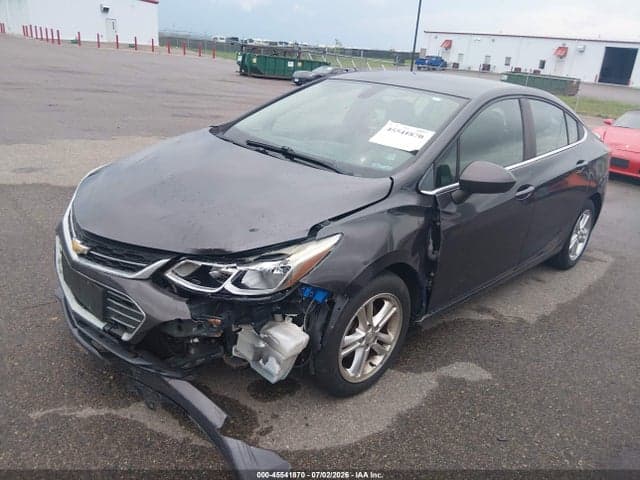 2017 CHEVROLET CRUZE LT AUTO 2