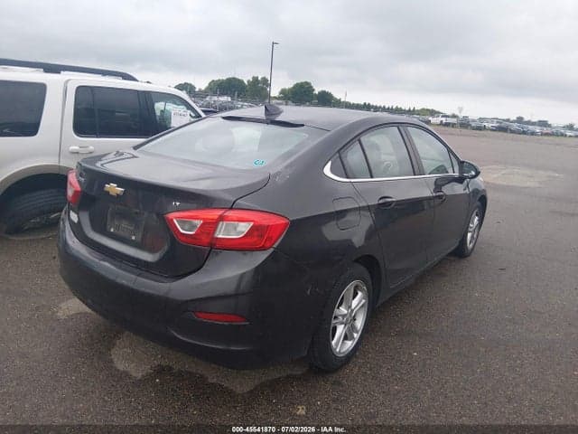 2017 CHEVROLET CRUZE LT AUTO 4