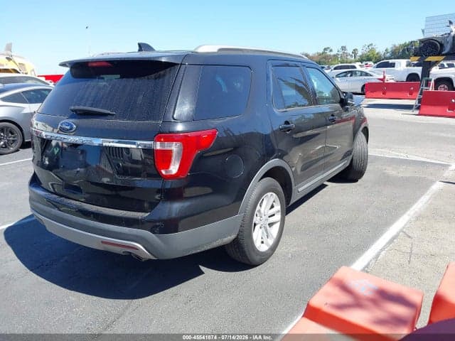 2017 FORD EXPLORER XLT 4