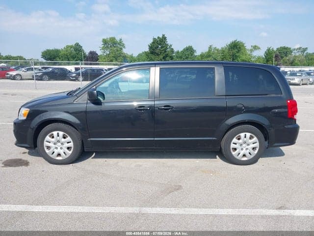 2018 DODGE GRAND CARAVAN SE 14