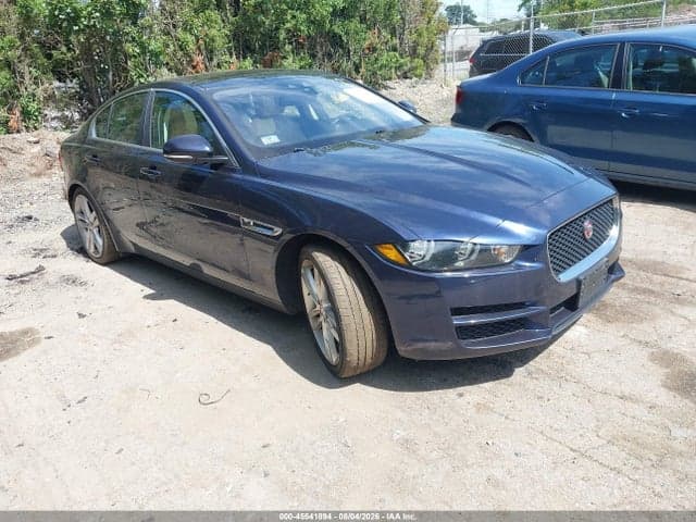 2017 JAGUAR XE 35T PRESTIGE - 1