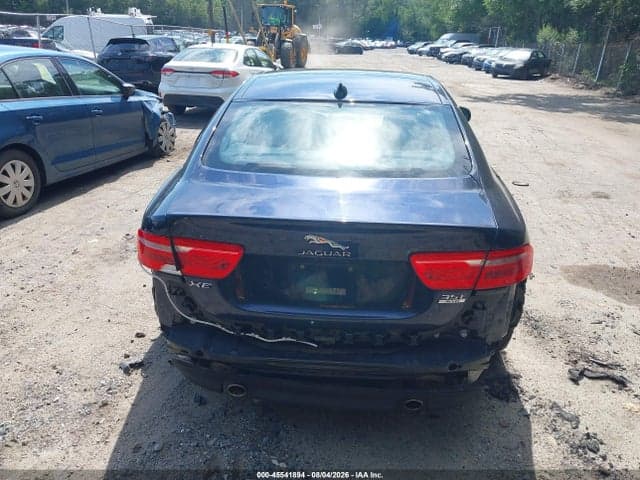 2017 JAGUAR XE 35T PRESTIGE 17