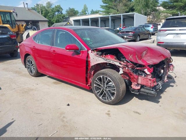 2026 TOYOTA CAMRY XLE
