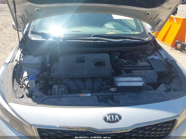 2017 KIA FORTE LX 10