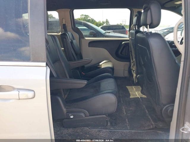 2017 DODGE GRAND CARAVAN SXT 8